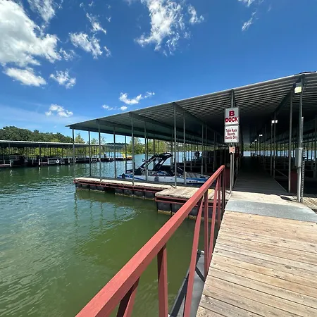 Boat Slip - Luxury Lake Resort Lodge